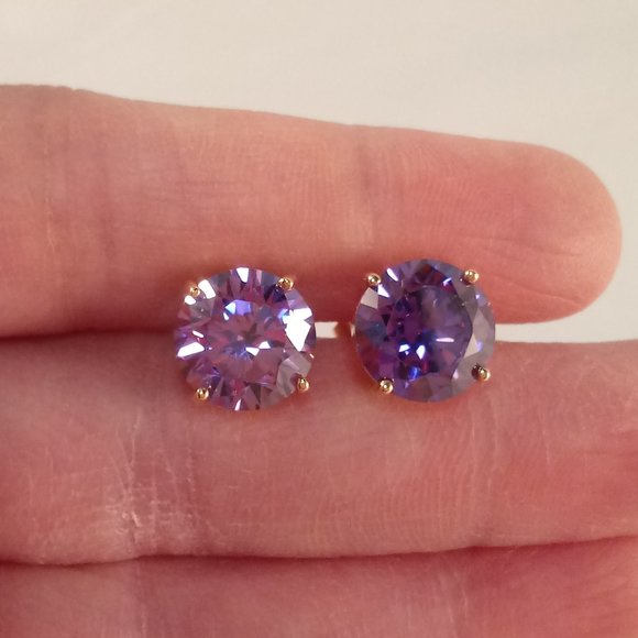18K Yellow Gold Plated Purple Solitaire Diamond Zircon Stud Earrings 3.87ctw ea. - Picture 5 of 5